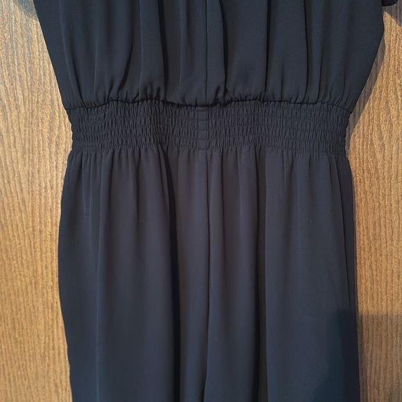 White House Black Market size 6 black romper. - Picture 8 of 14